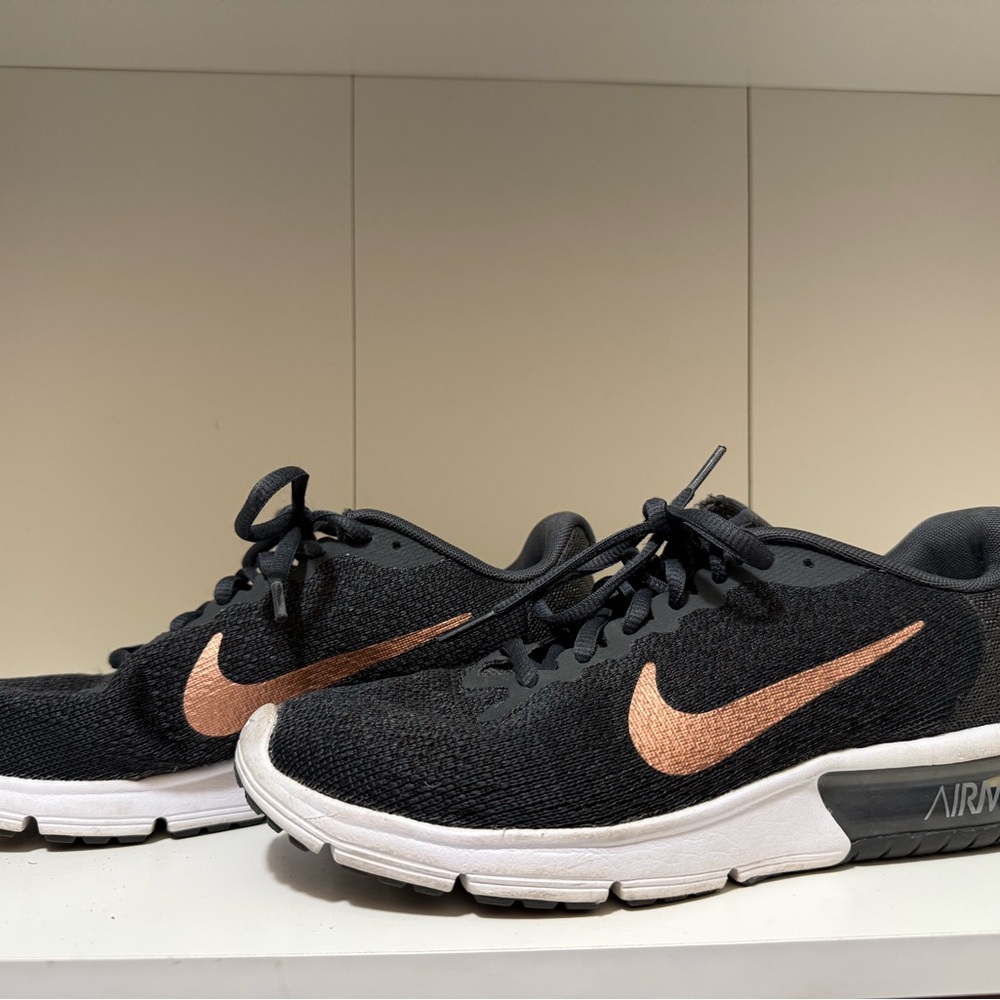 Nike Black and Bronze Athletic Shoes